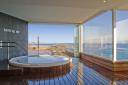 jacuzzi_y_piscina_sanarium1.JPG